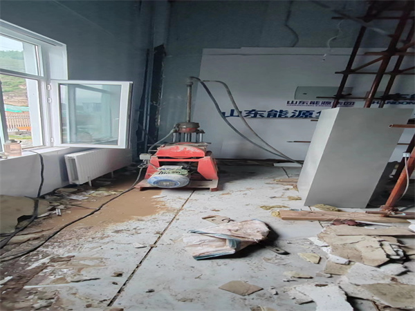 雷州地基基础下沉墙体裂缝加固注浆顶升施工