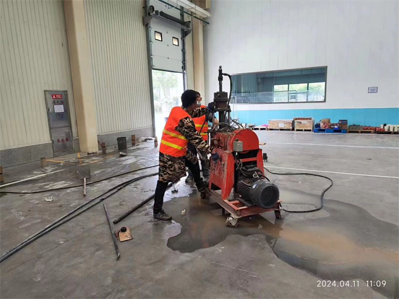 雷州厂房地面下沉塌陷注浆加固施工